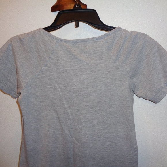 Eyelash Couture Gray Short Sleeve Top L - Picture 7 of 9